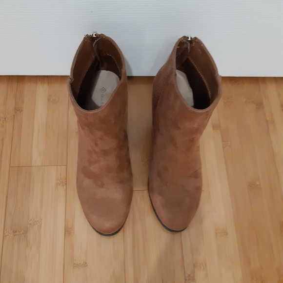 Suede ankle boots - Picture 4 of 5